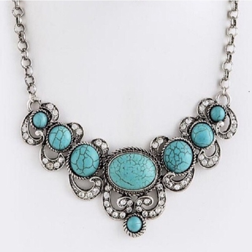 Turquoise stone & crystal statement necklace